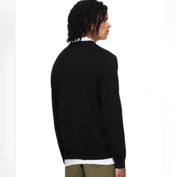 Lacoste Black V-Neck Sweater Size Medium - Picture 7 of 9